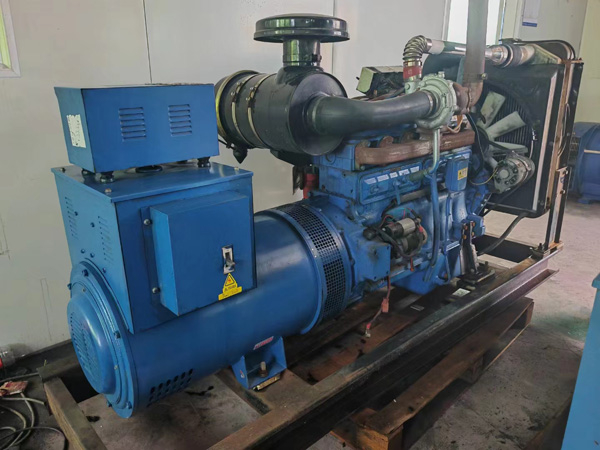 明光100kW柴油发电机组使用多级机油有哪些优缺点？